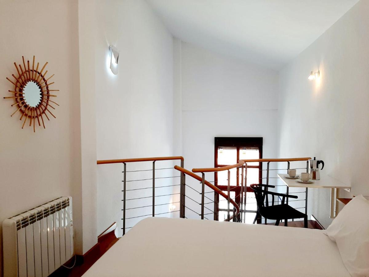 Apartamentos Candelario By Gaiarooms Extérieur photo